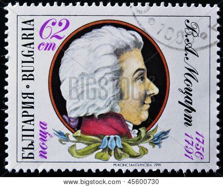 Et frimærke, trykt i Bulgarien viser Wolfgang Amadeus Mozart
