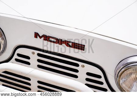 Bordeaux , Aquitaine  France - 06 05 2022 : Mini Moke Logo Brand And Text Sign Car Beach By Austin M