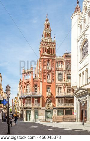 Badajoz,spain - May 25,2022 - View At The Girlanda Tower In The Streets Of Badajoz. Badajoz Is Situa