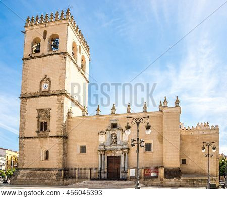 Badajoz,spain - May 25,2022 - View At The Cathedral Of Saint John The Baptist In Badajoz. Badajoz Is