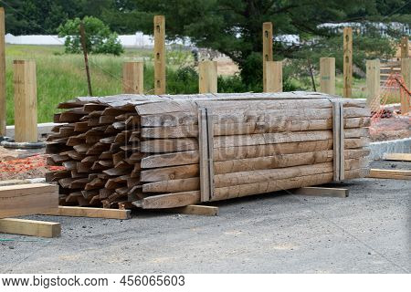 Wooden Fence Posts, Round Wood Piles Natural Stack Dreen