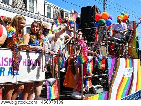 Babylon, New York, Usa - 5 June 2022: Gay Pride Car Parade Travelling Down Deer Park Ave In Babylon 