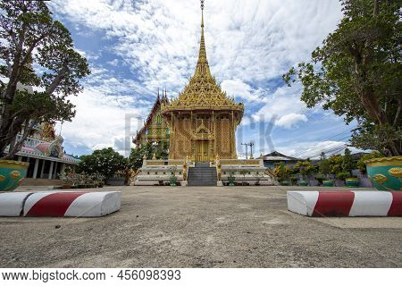 Wat Bang Kadi Has Beautiful Architecture In Pathum Thani Province In Thailand.