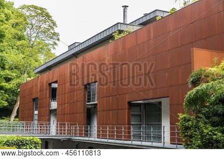 Uccle, Brussels Capital Region - Belgium - 05 29 2020 Contemporary Luxurious Apartment Construction