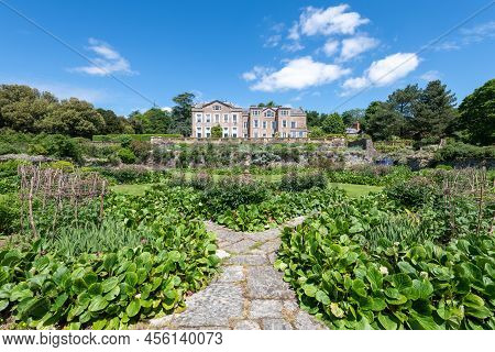 Hestercombe House And Gardens