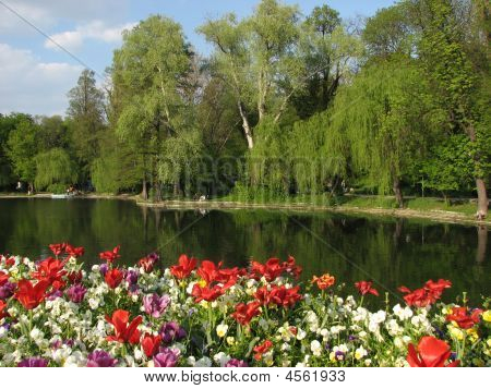 Carol Parc Bukarest