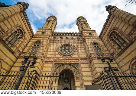 The Dohany Street Synagogue, Also Known As The Great Synagogue Or Tabakgasse Synagogue, In Budapest,
