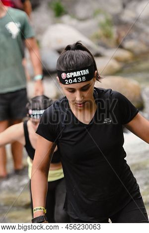 Encamp, Andorra : 2022 June 11 : Competitors Participate In The 2020 Spartan Race Obstacle Racing Ch