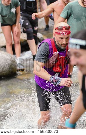 Encamp, Andorra : 2022 June 11 : Competitors Participate In The 2020 Spartan Race Obstacle Racing Ch