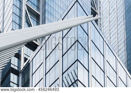 New York City, Usa - August 7, 2019:architectural Detail Near The Oculos Station In New York During 
