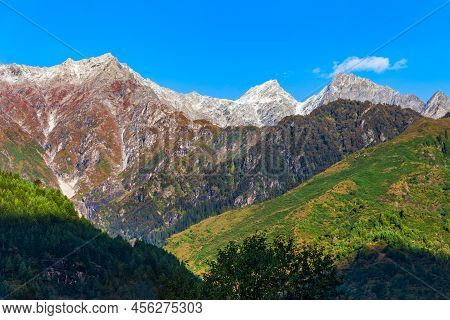 Rohtang Pass Is A High Mountain Pass On The Pir Panjal Range Of Himalayas Near Manali, Himachal Prad