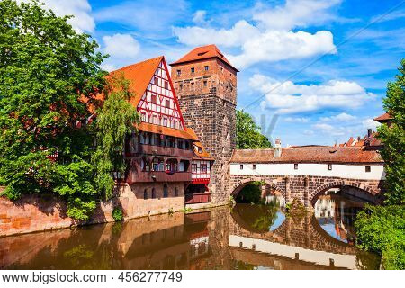 Wasserturm Tower, Weinstadel Medieval House And Henkerbrucke Bridge At Pegnitz River In Nuremberg Ol