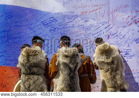 Omsk, Russia. June 12, 2022. Russia Day. The National Ethnic Vocal And Dance Group From The Yakut Re