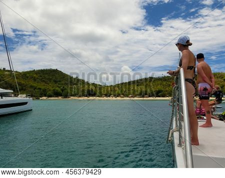 The People At Snorkeling Underwater And Fishing Tour By Boat At The Caribbean Sea At Honeymoon Beach