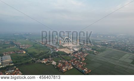 Aerial View Of The Beautiful Scenery Al-jabbar Bandung Mosque Building, A Large Mosque In The City O