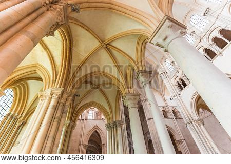 Saint Mary Magadalene Abbey, Vezelay, France, Interiors