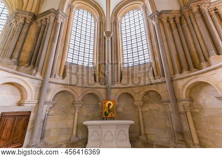 Saint Mary Magadalene Abbey, Vezelay, France, Interiors