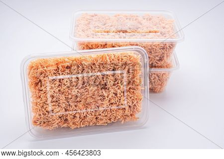 Package For Sale Of Sweet And Sour Crispy Noodles Or Mee Krob In The Thai Language Placed On A White