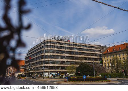 Wroclaw, Poland - April 18, 2022: Renoma Shopping Mall Near Road On Urban Street