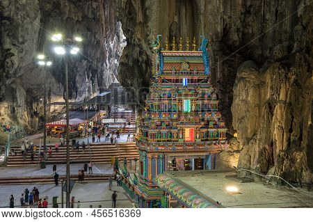 Gombak, Malaysia - 03 February, 2020: Batu Caves Is A Limestone Hill That Has A Series Of Caves And 