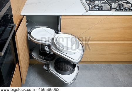 Kitchen Access Mechanism Magic Corner For Blind Corner Cabinets. Solution For A Kitchen Corner Stora