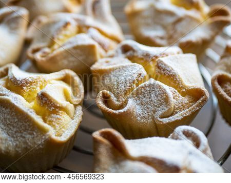 Sweet Ricotta Pastries With Funky Shape, Selective Focus. Italian Soffioni Abruzzesi