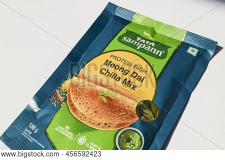 Tata Sampann Moong Dal Chilla Mix Instant Food. Readymad Batter To Make Greengram Recipe Called Chil