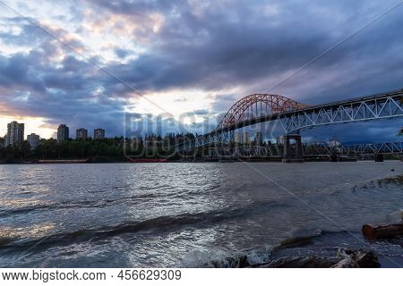 Pattullo Bridge In New Westminster And Surrey, Greater Vancouver, British Columbia, Canada. Sunset S