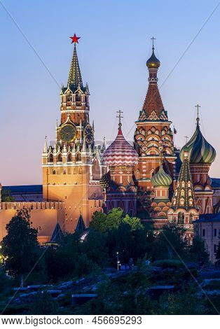 Cathedral Of Vasily The Blessed (saint Basil's Cathedral) And Spasskaya Tower Of Moscow Kremlin On R