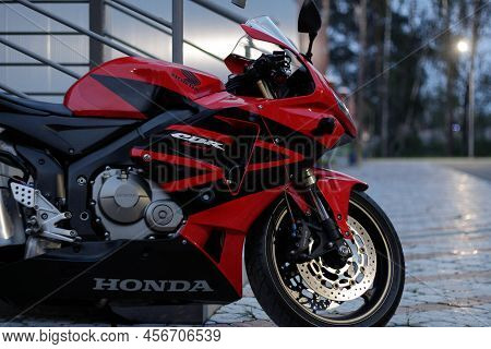 Krasnoyarsk, Russia - September 5, 2019: Red And Black Sportbike Honda Cbr 600 Rr 2005 Pc37.