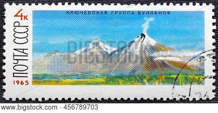 Soviet Union - Circa 1965 : Cancelled Postage Stamp Printed By Soviet Union, That Shows Klyuchevsky 