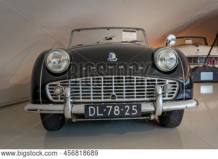 Brummen, Province Gelderland, The Netherlands, 21.03.2022, Front View Of The British Sports Car Triu