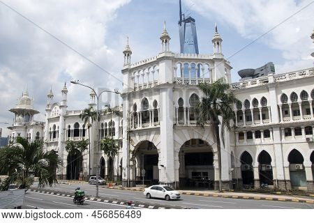 Kuala Lumpur, Malaysia - Jun 09, 2022: Kuala Lumpur Railway Station Is Located In Kuala Lumpur, Mala