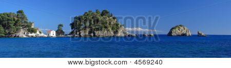 Isola di Panagias In Parga Grecia