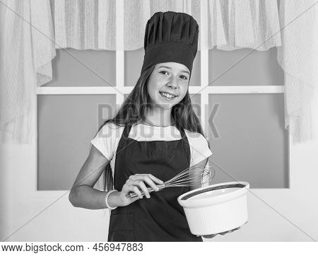 An Amazing Experience. Kid Cooking Food In Kitchen. Choosing A Career. Little Helper Use Beater. Cul