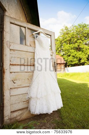 Bridal dress