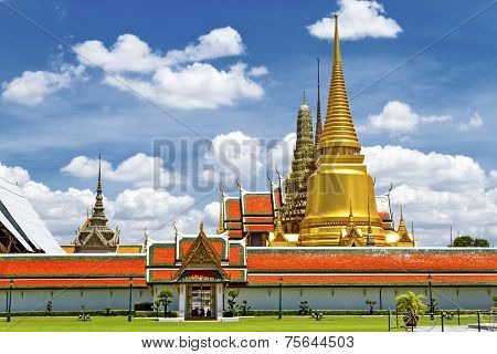 Golden Sharp Pagoda