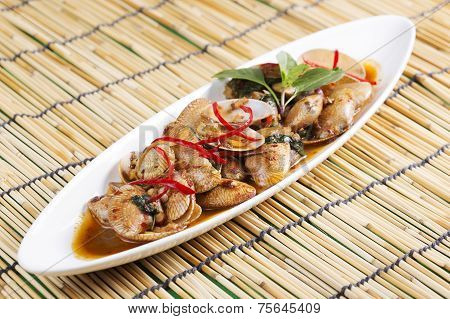 Stir Fried Clams With Roasted Chili Paste