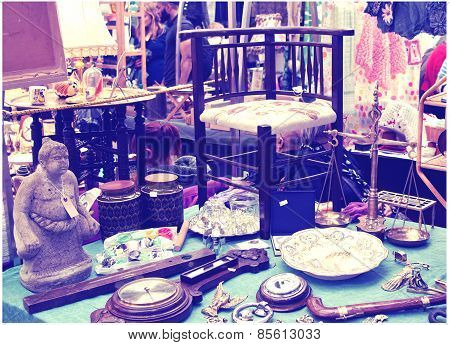 LONDON, UK - MAY 15, 2014: Antique display Greenwich market.