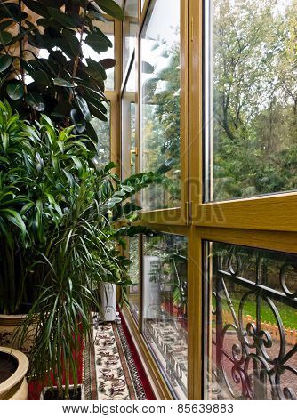 New Fiberglass Balcony Glazing In City House