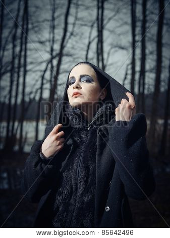 Fashionable Woman, Outdoor Posing In March