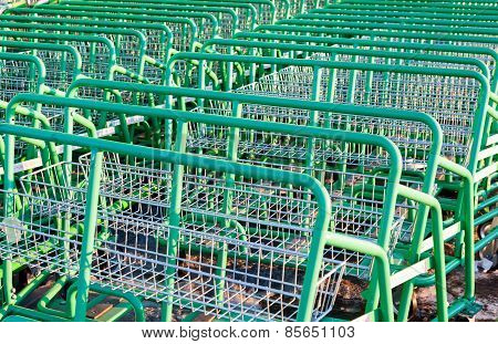 Large Empty Green Shopping Cart Leroy Merlin Store