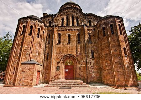 Saint Vasil's Church In Ovruch