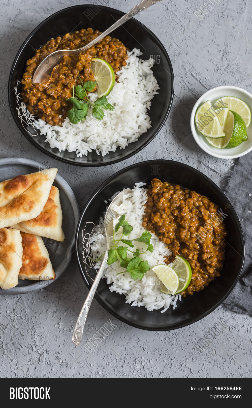 cream coconut lentil curry rice图片和照片 | bigstock