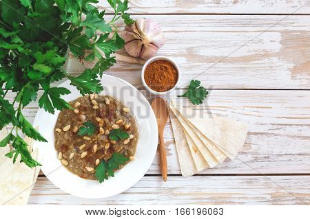 Baba Ganoush - Traditional Arabian Eggplant Dip With Flat Bread