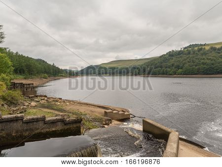 During the Second World War Derwent Reservoir was used by the 617 Squadron for practising the low-level flights needed for the 