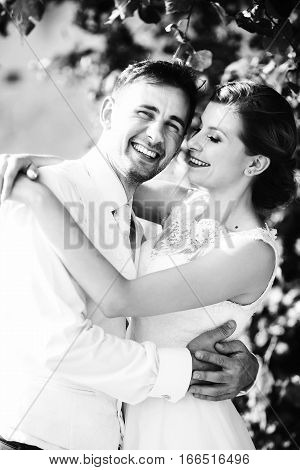 The happinest couple in love in the forest