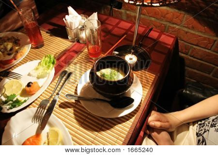 Au dîner