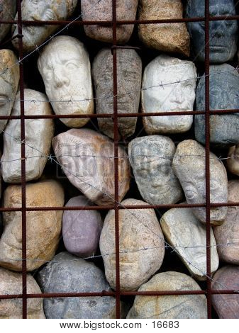 Detrás de las barras