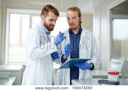 Describing elements